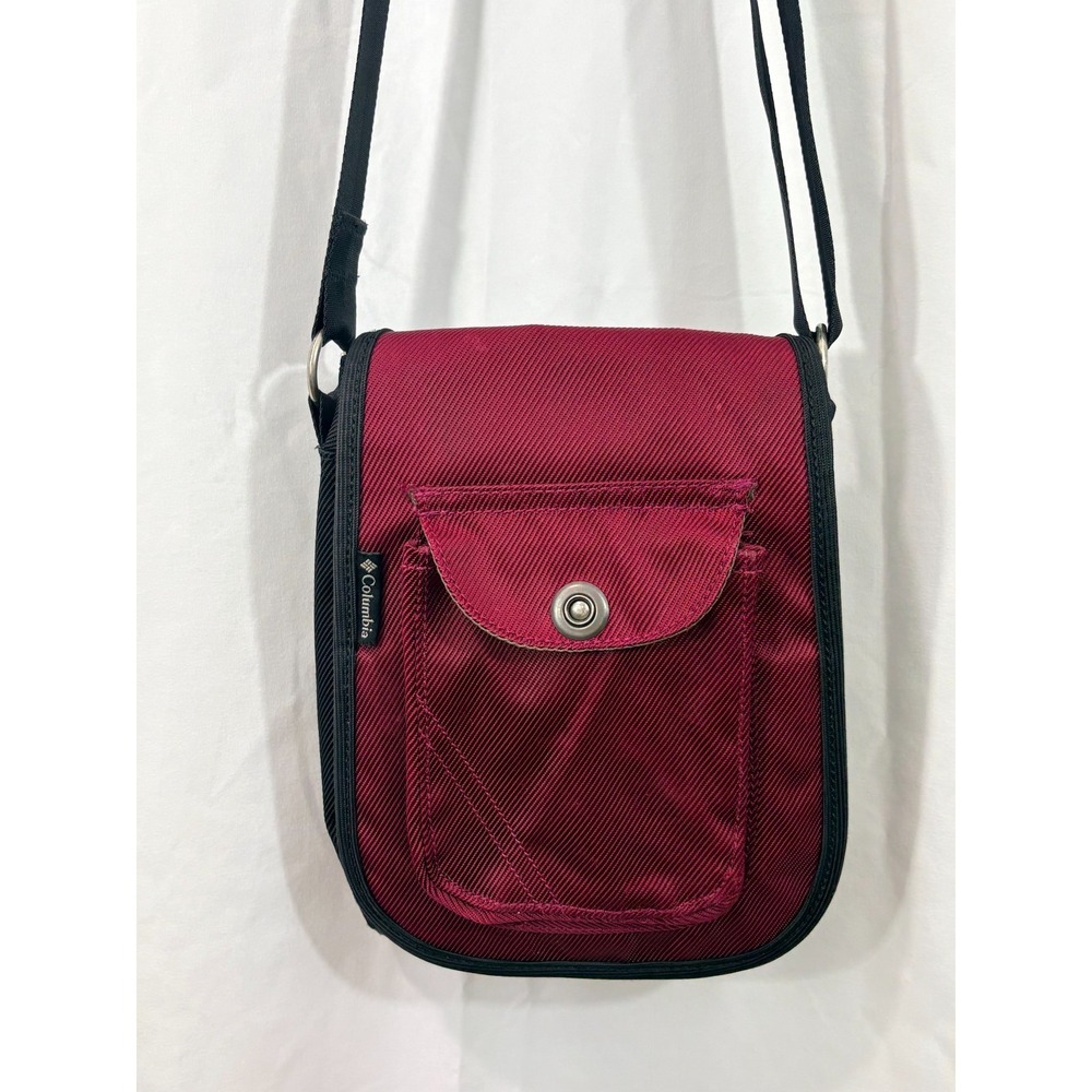 Columbia Sportswear Women's Crossbody Bag Burgundy & Black Nylon Travel Purse